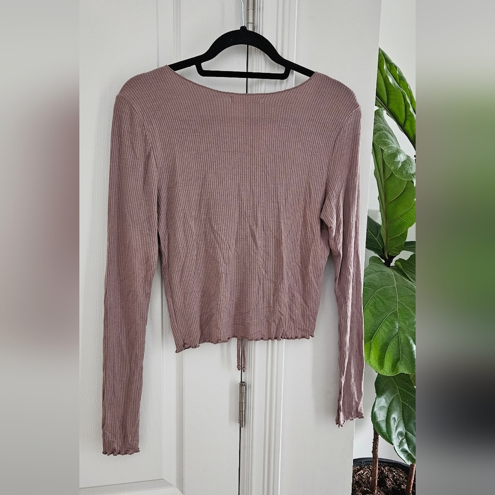 Antistar Ribbed Ruched Long Sleeve Top - Picture 2 of 3